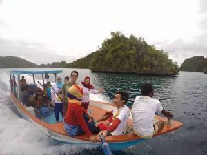 Speedboat Raja Ampat